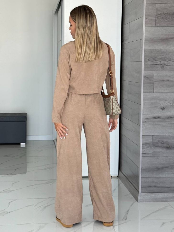 Костюм Розмір: 42/44, 46/48 S1370