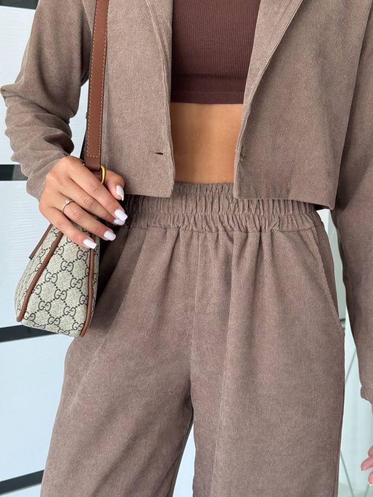 Костюм Розмір: 42/44, 46/48 S1370