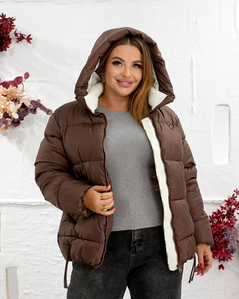 Куртка Розмір: 44, 46, 48, 50, 52, 54, 56 S2471