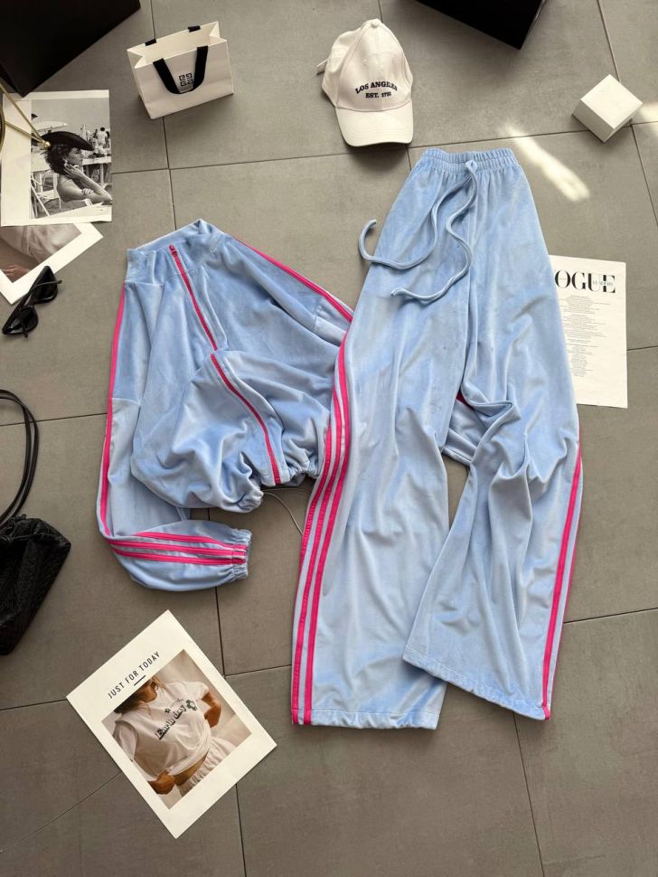 Костюм Розмір: 42/46 oversize S15067
