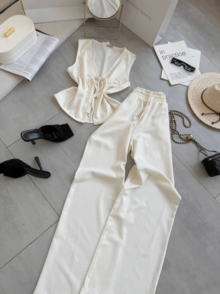 Костюм Розмір: 42-44, 46-48 S467