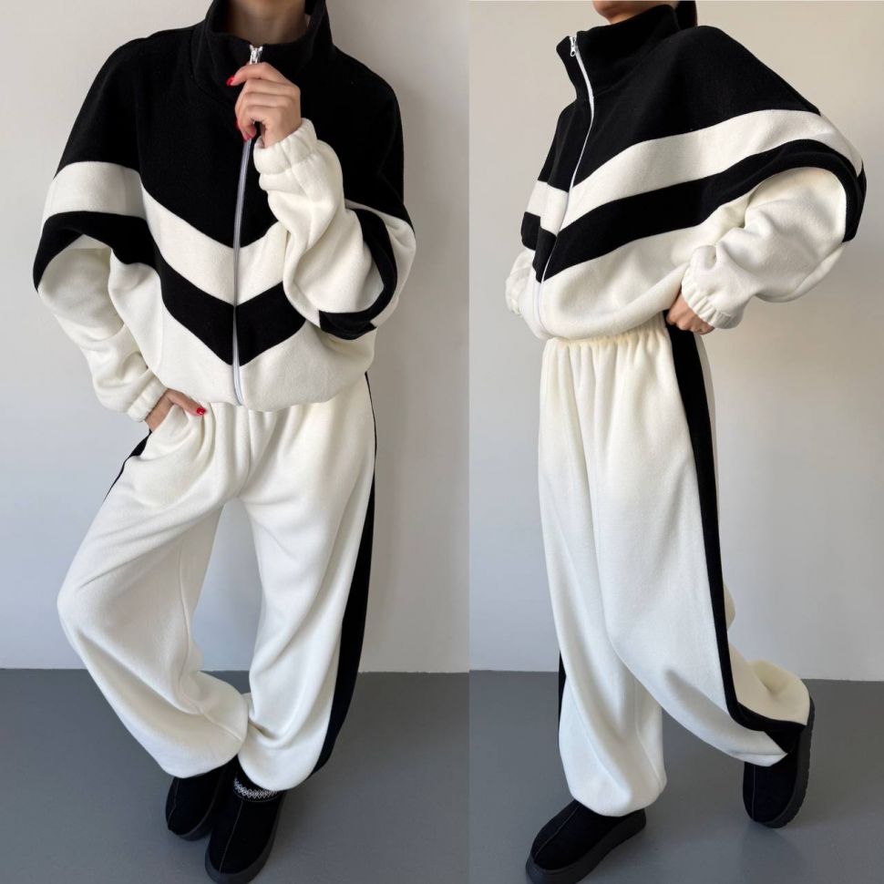 Костюм Розмір: 42-48, 50-54 S4371