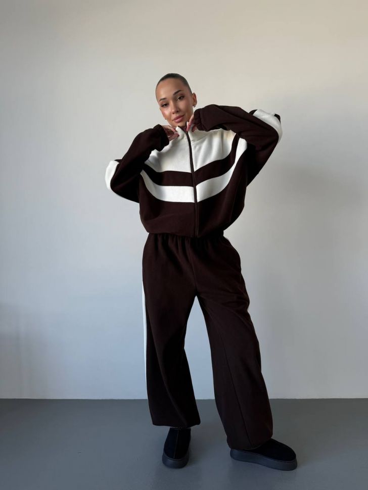 Костюм Розмір: 42-48, 50-54 S4371