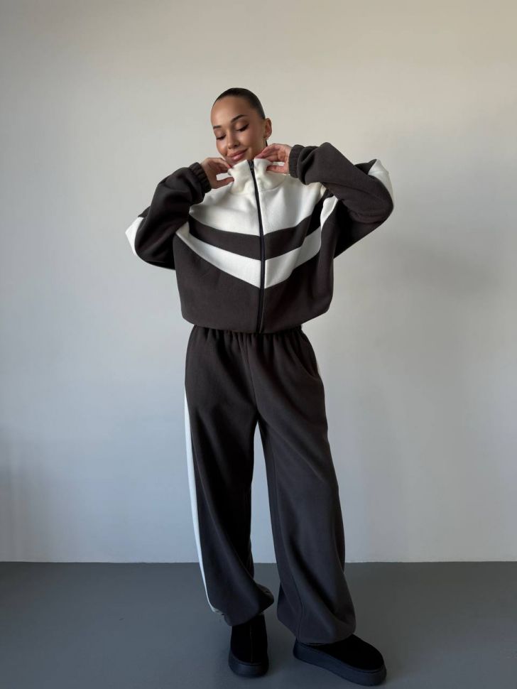 Костюм Розмір: 42-48, 50-54 S4371