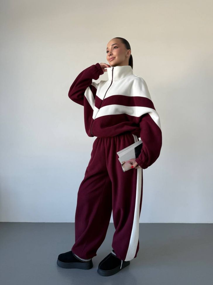 Костюм Розмір: 42-48, 50-54 S4371