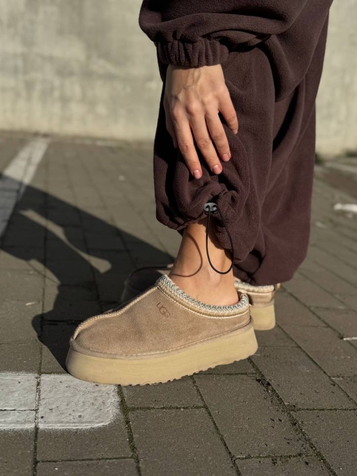 Костюм Розмір: 42-46,48-52 S2875