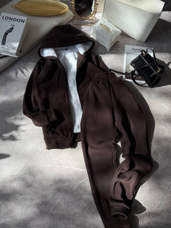 Костюм Розмір: 42-44, 46-48, 50-52 S3773