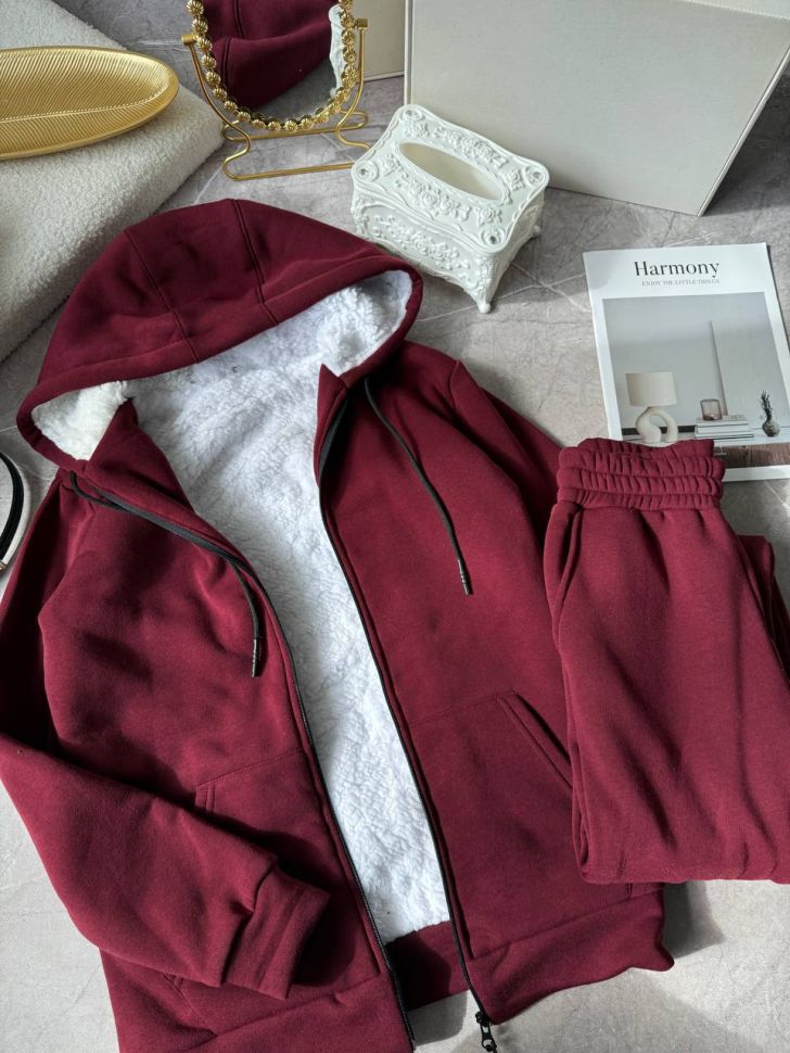 Костюм Розмір: 42-44, 46-48, 50-52 S3773