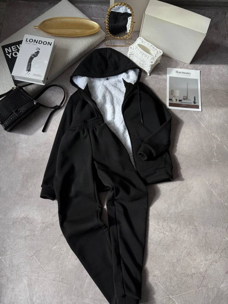 Костюм Розмір: 42-44, 46-48, 50-52 S3773