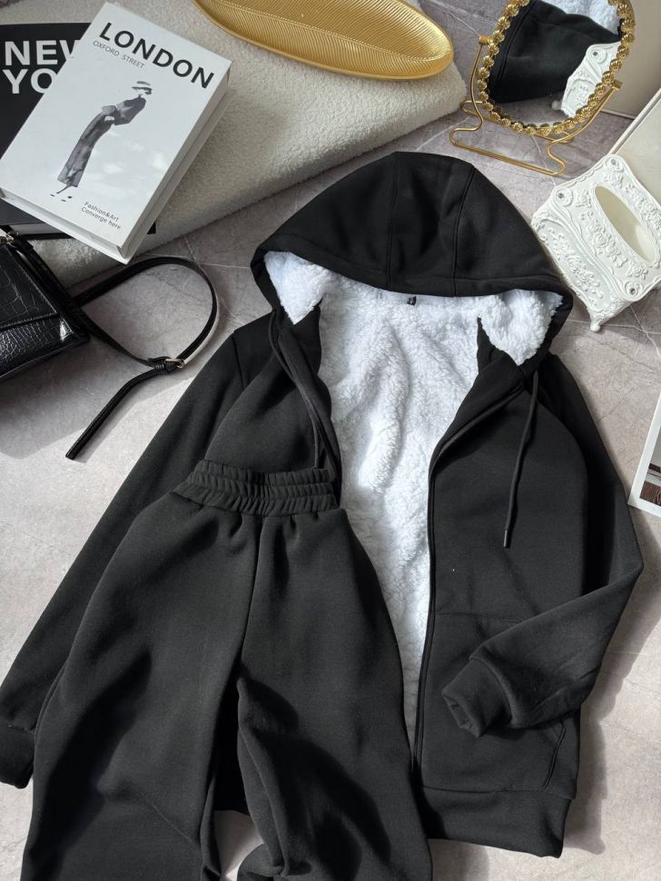 Костюм Розмір: 42-44, 46-48, 50-52 S3773