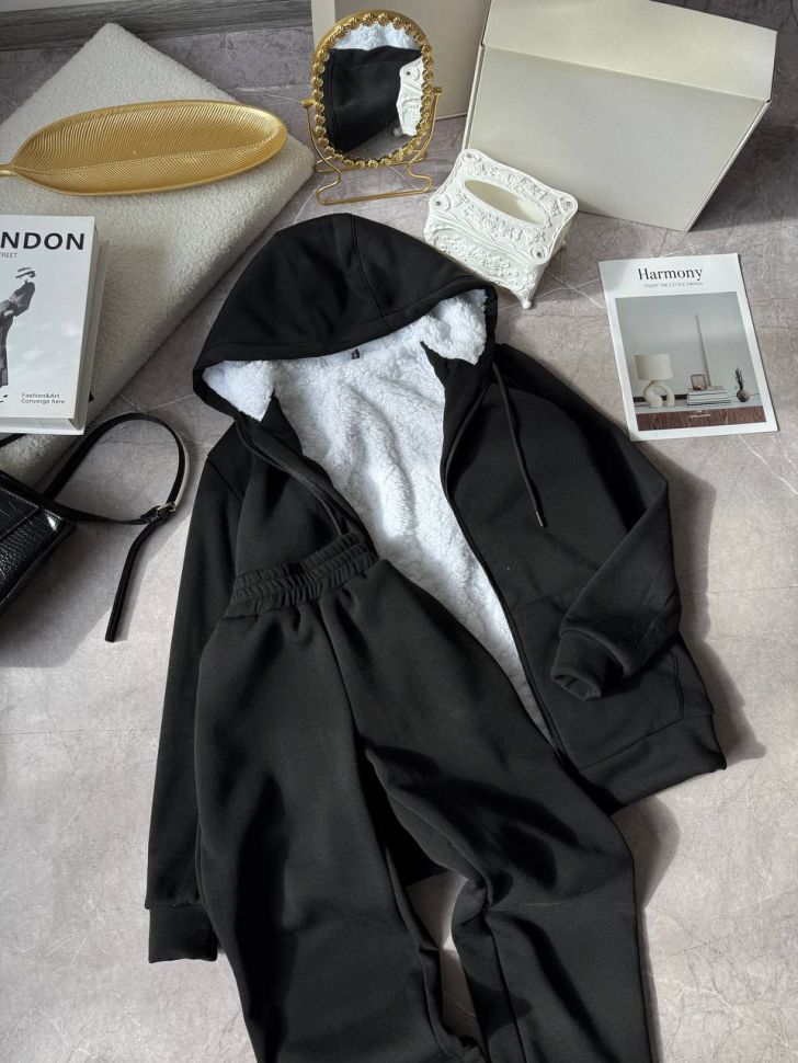 Костюм Розмір: 42-44, 46-48, 50-52 S3773