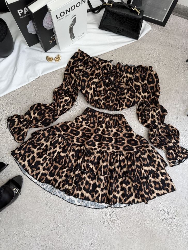 Костюм Розмір: 42-44,46-48 S6471