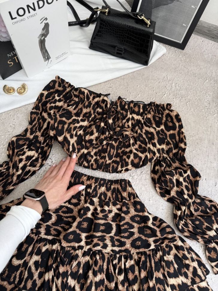 Костюм Розмір: 42-44,46-48 S6471