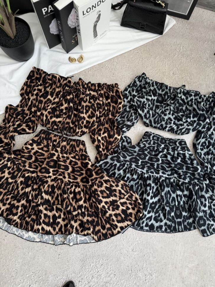 Костюм Розмір: 42-44,46-48 S6471