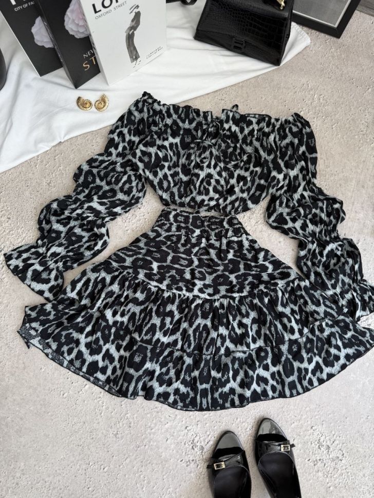 Костюм Розмір: 42-44,46-48 S6471