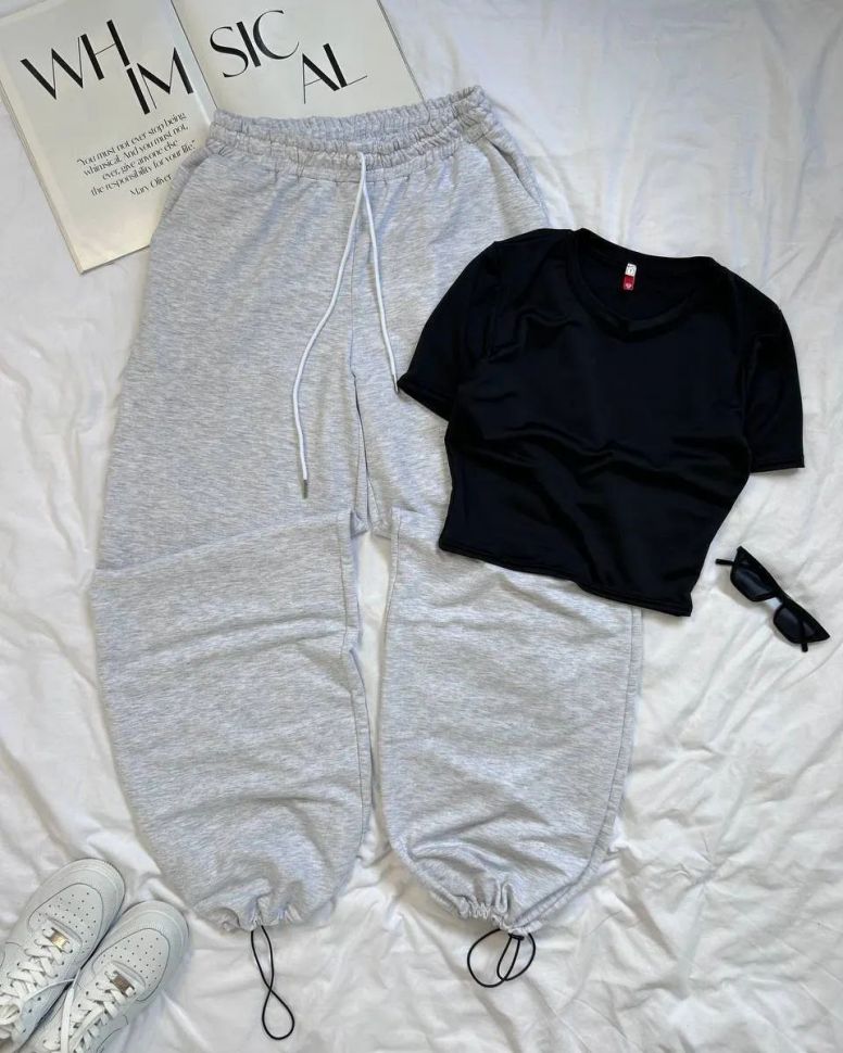 Костюм Розмір: 42-46 S6073