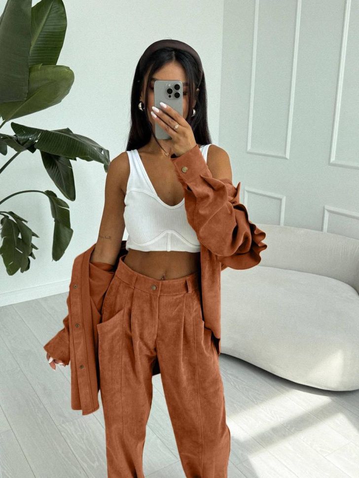 Костюм Розмір: 42/44, 46/48 S2776