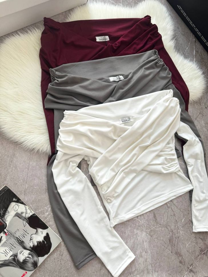 Кофтинка Розмір: 42-46 S3177