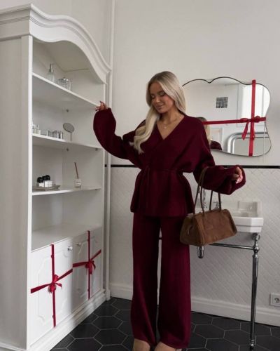 Костюм Розмір: 42-46 , 48-50 S5274