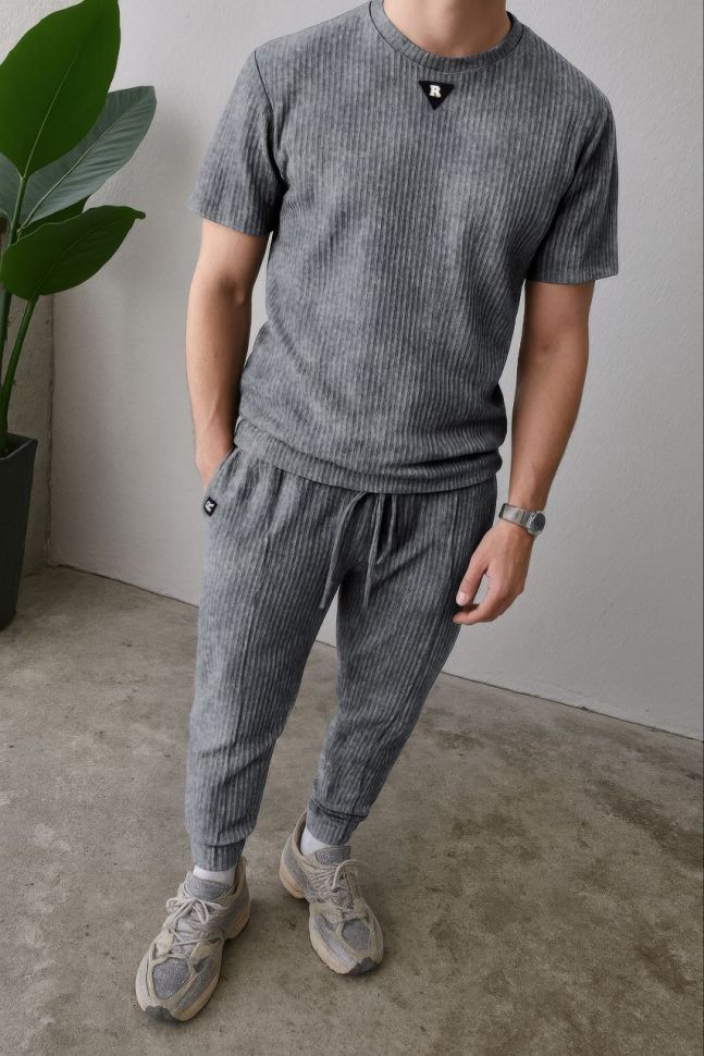 Костюм Розмір: 46-48 S4975