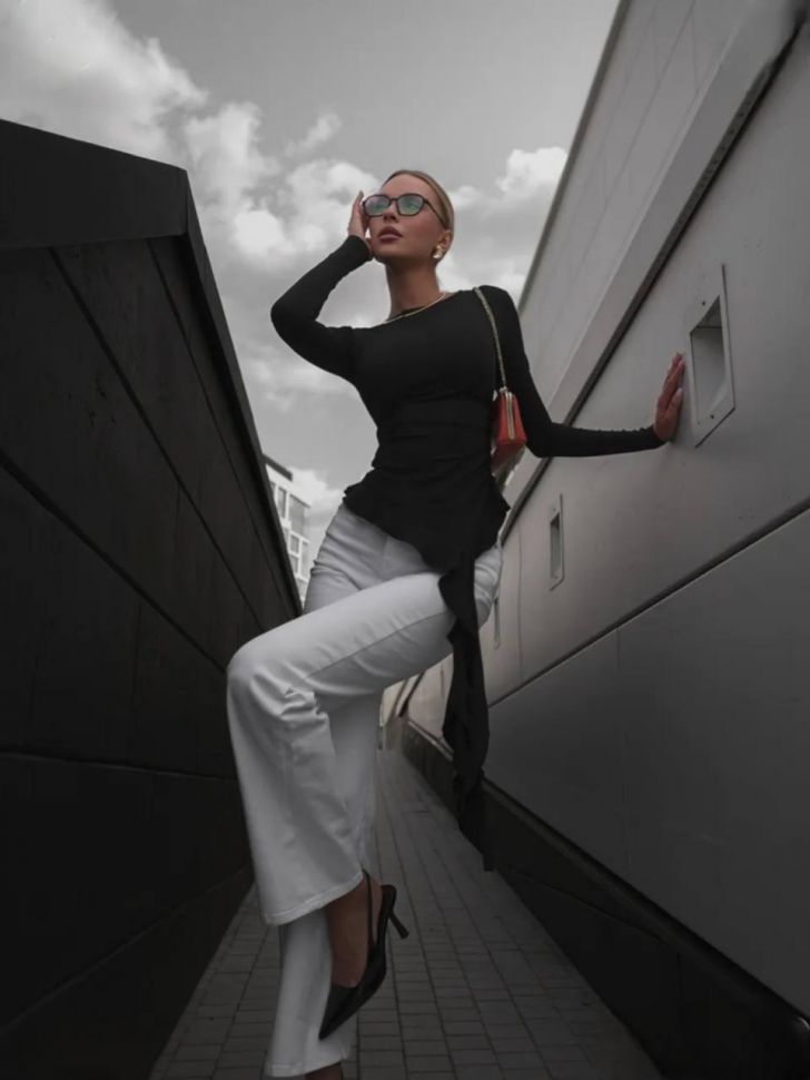 Кофтинка Розмір: 42-46 S8076