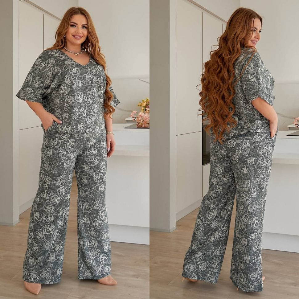 Костюм Розмір: 50-52,54-56 S2378