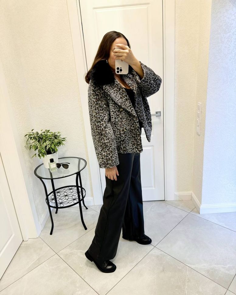 Куртка Розмір: s m l S6076