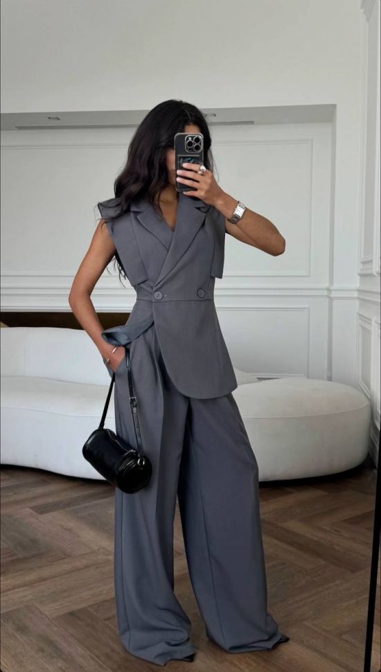 Костюм Розмір: 42-44, 46-48 S4477