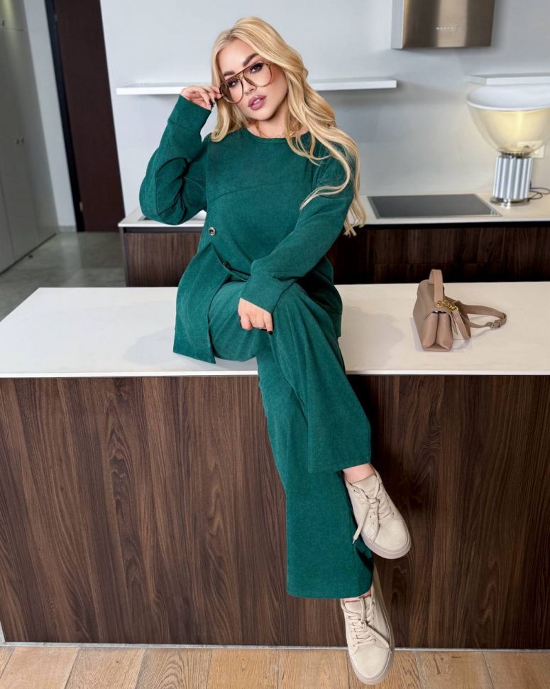 Костюм Розмір: 50-52,54-56,58-60,62-64 S4678