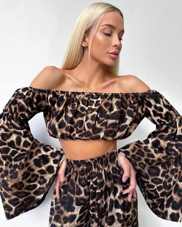 Костюм Розмір: 42-46 S6877