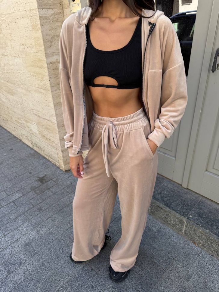 Костюм Розмір: 42-44, 46-48 S1881