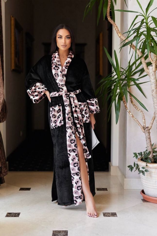 Халат Розмір: 42-44,46-48,50-52 S2381