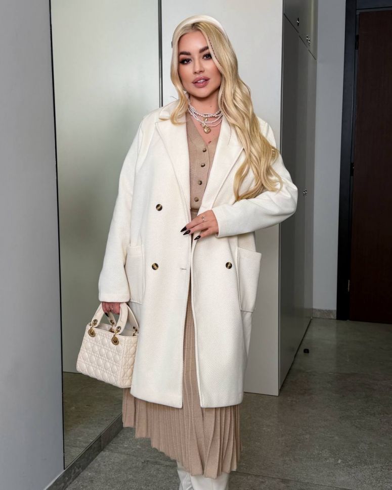 Пальто Розмір: 50-52,54-56,58-60,62-64 S4679