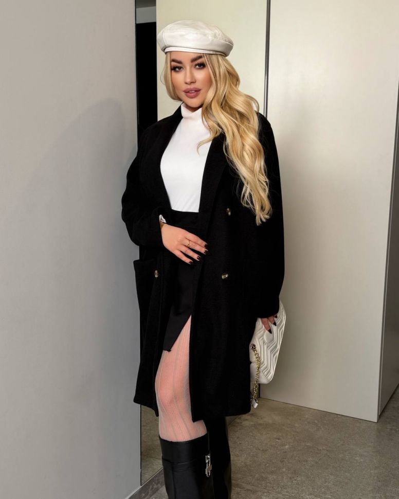 Пальто Розмір: 50-52,54-56,58-60,62-64 S4679