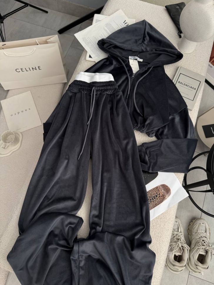 Костюм Розмір: 42-44, 46-48 S6679