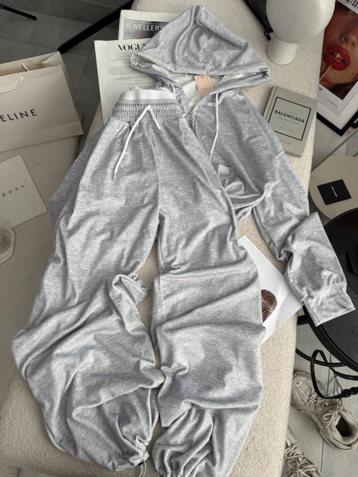 Костюм Розмір: 42-44, 46-48 S6679