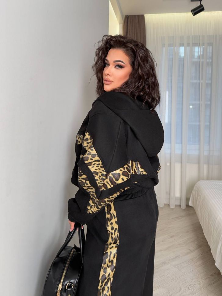 Костюм Розмір: 42/46 S1075