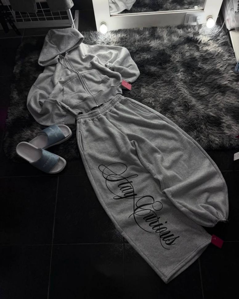 Костюм Розмір: 42-48 onesize S11683