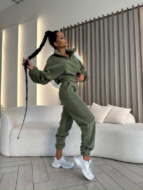 Костюм Розмір: 42-44, 46-48 S2884