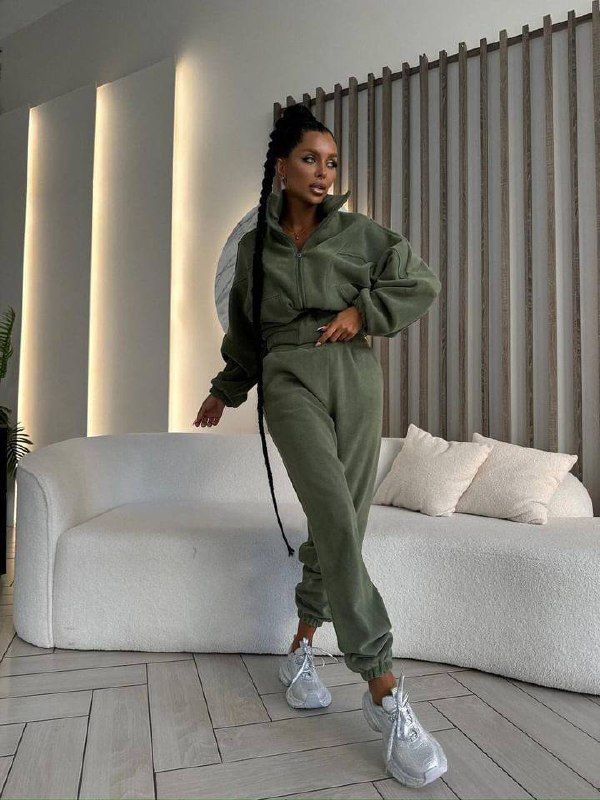 Костюм Розмір: 42-44, 46-48 S2884