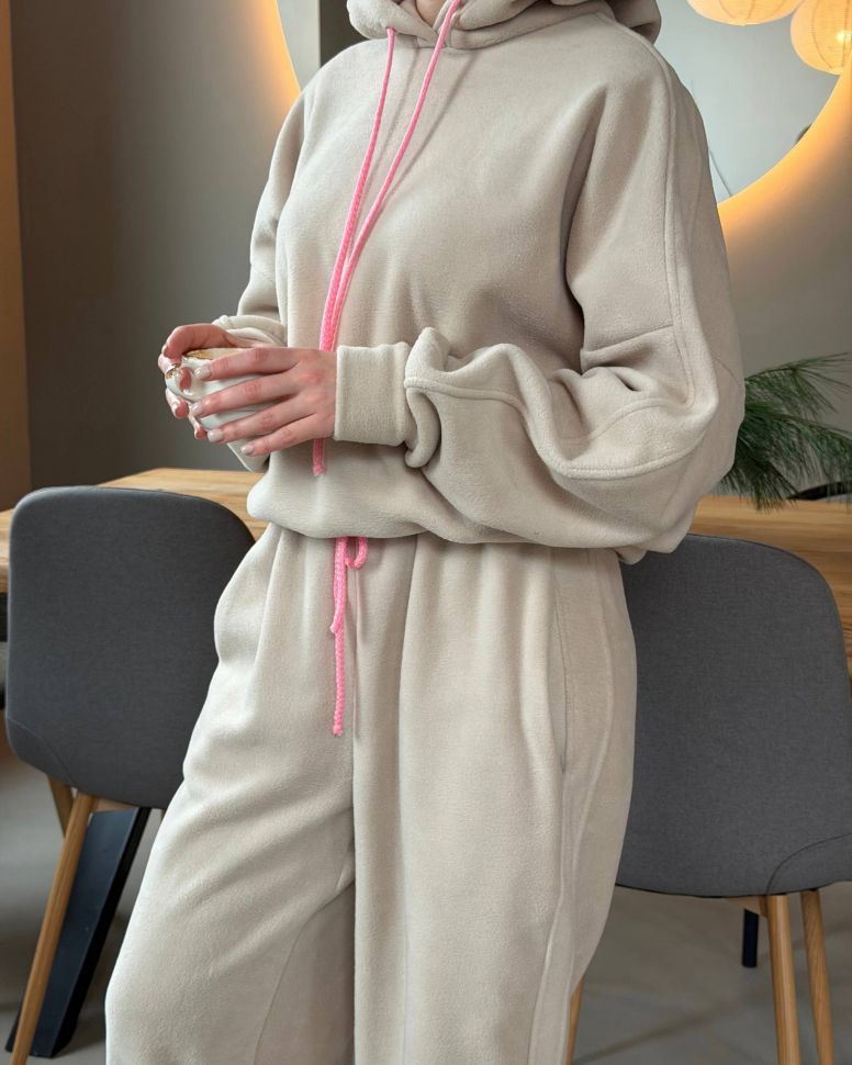 Костюм Розмір: 42-46, 48-50 S4381