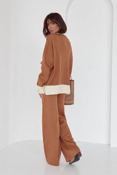 Костюм Розмір: 46-54 S4681