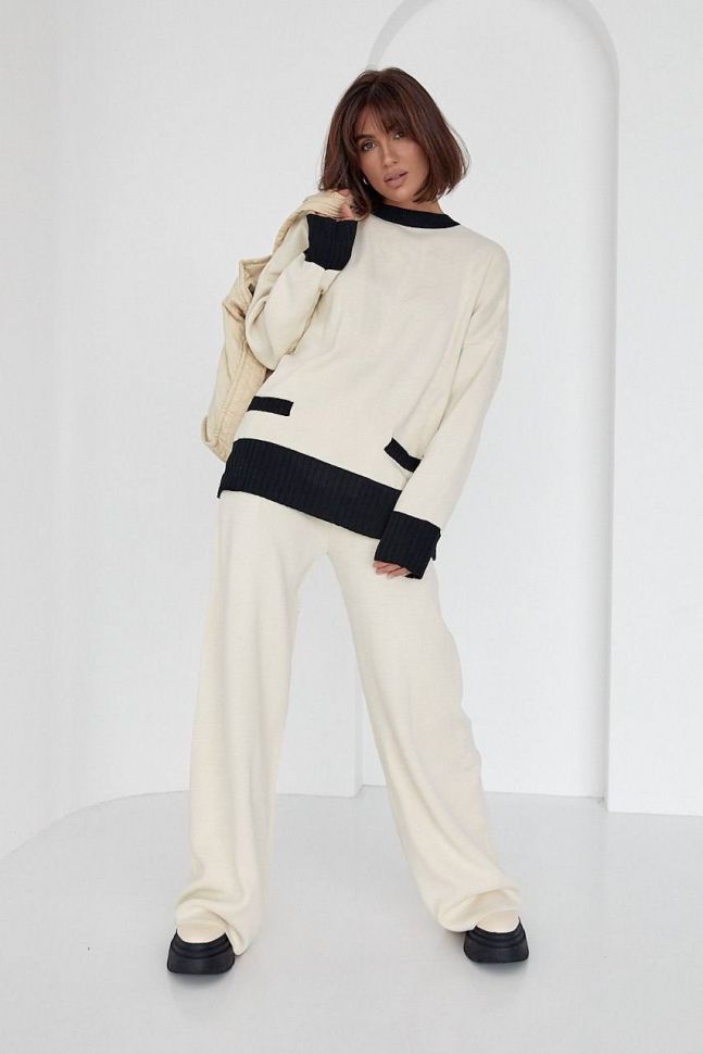 Костюм Розмір: 46-54 S4681