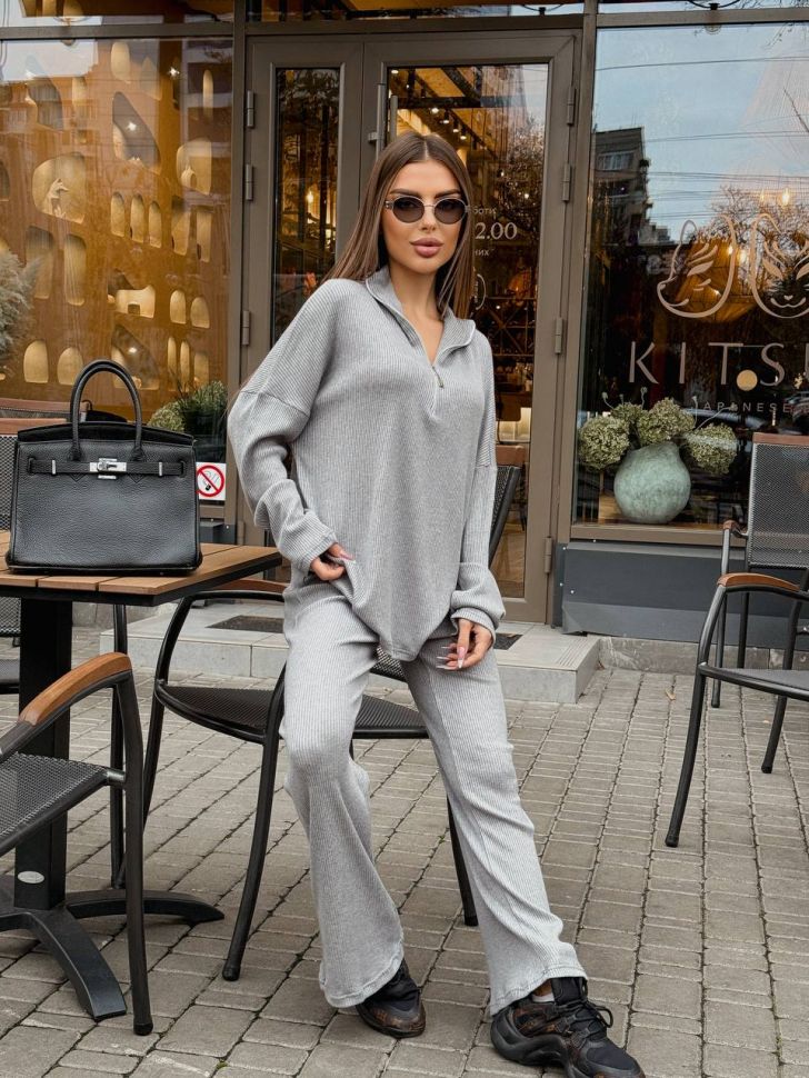 Костюм Розмір: 40-42, 44-46, 48-50 S14680