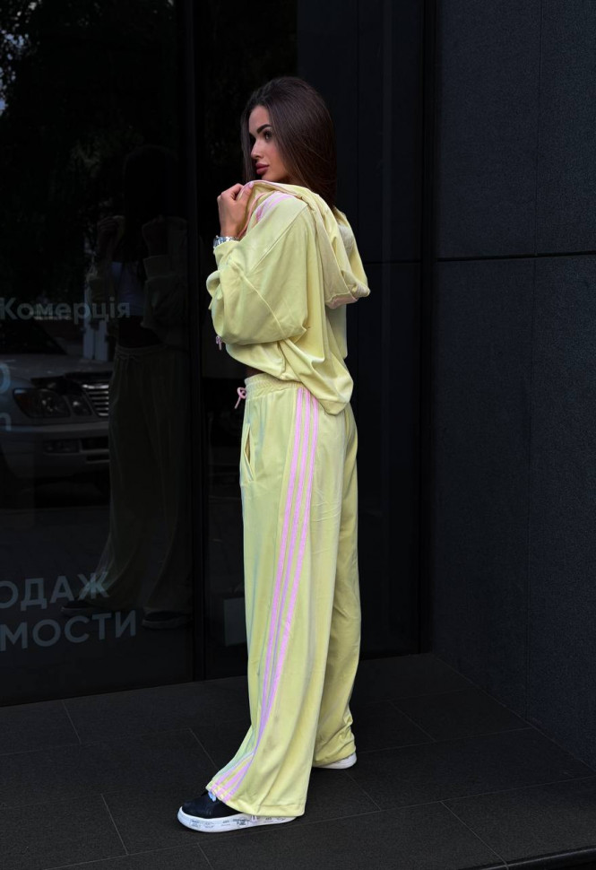 Костюм Розмір: S-M ,L-XL S15580
