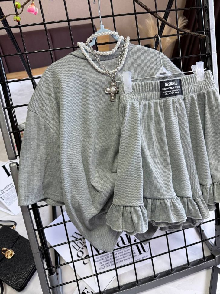 Костюм Розмір: 42-48 S7483