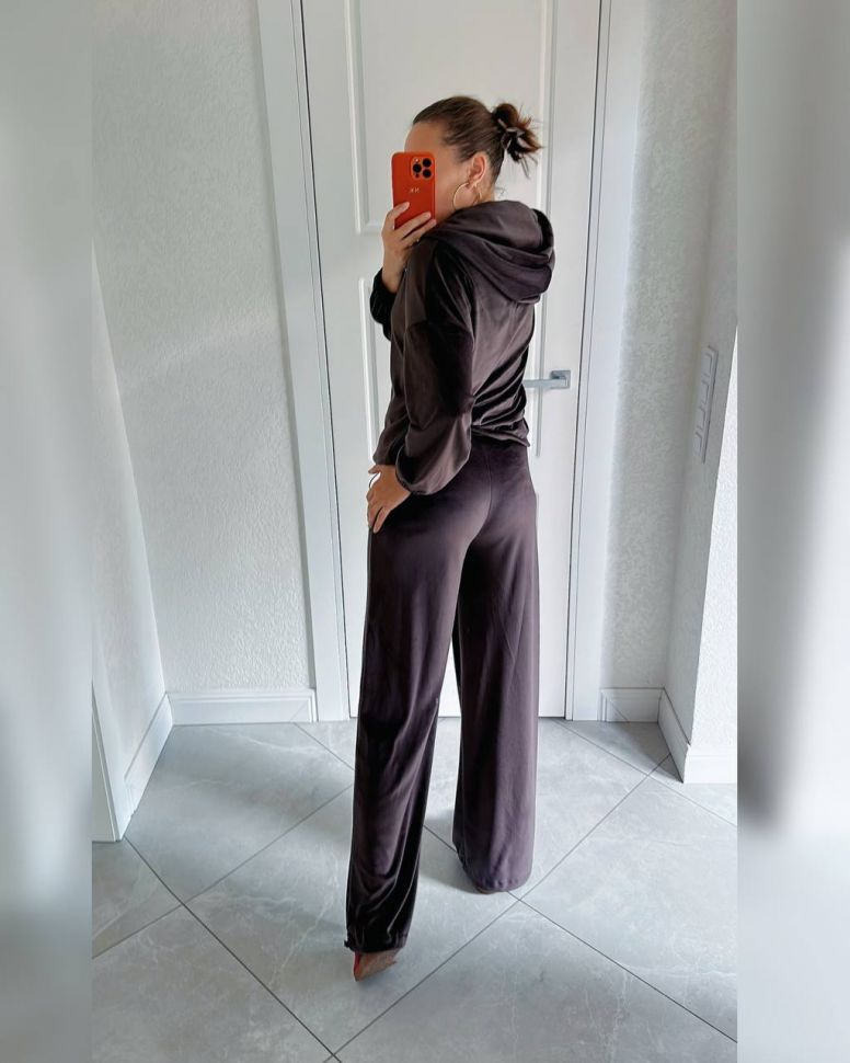 Костюм Розмір: 42/46 48/52 S5783