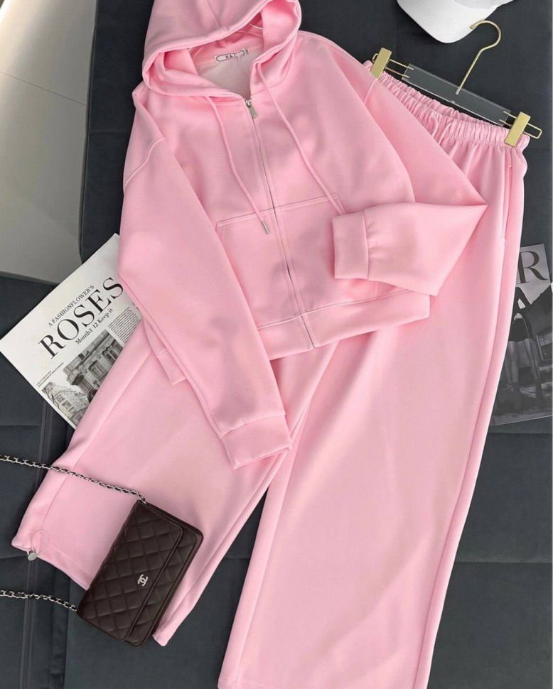 Костюм Розмір: 42-44,46-48,50-52 S780