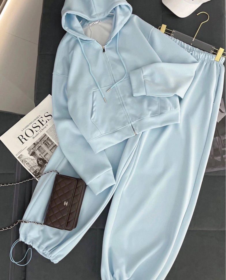 Костюм Розмір: 42-44,46-48,50-52 S780