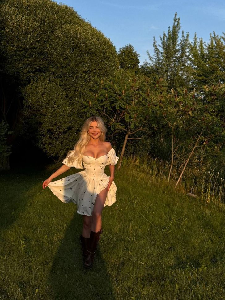 Сукня Розмір: 42-44, 44-46 S978